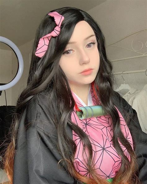 cosplay de nezuko|nezuko bunny suit.